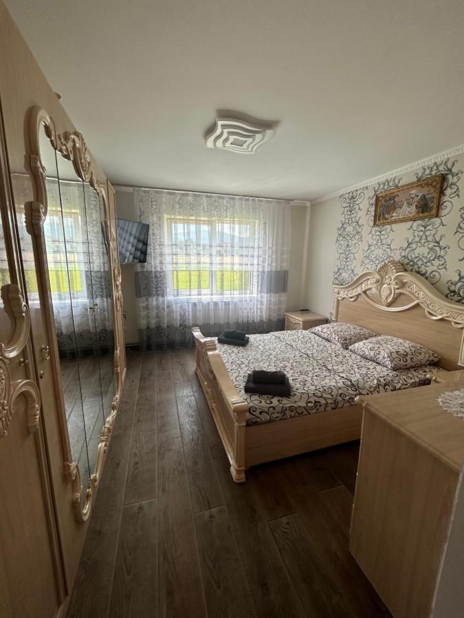 Карпатські Зорі Villa Pilipets Bagian luar foto